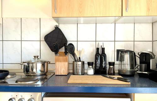 TT Living Apartments Rellingen I 1 & 2 Schlafzimmer I Küche I Spülmaschine I Parkplatz - Foto 10