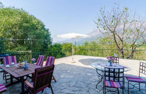 Stone House ''DiMaTo'' - Four Bedroom Holiday Home with Terrace - Photo 2