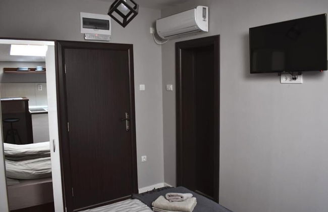 Apartments Zrenjanin - Photo 18