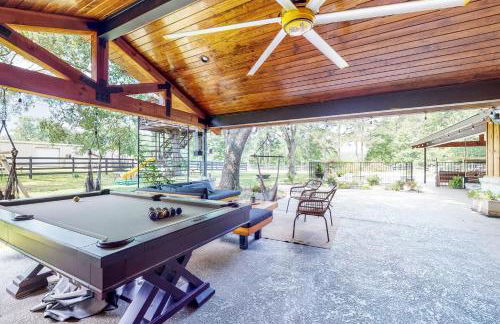 Pool, Hot Tub and Pool Table! Grand Home in Tomball - Foto 34