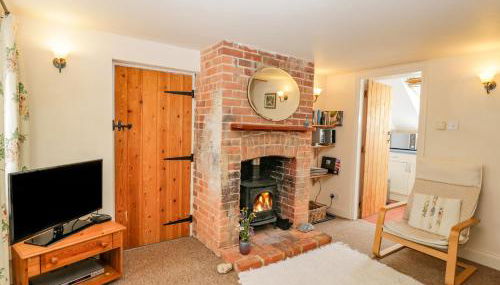 Parkfield Cottage - Photo 3