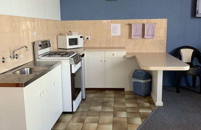 Limestone Coast Tourist Park - Photo 44