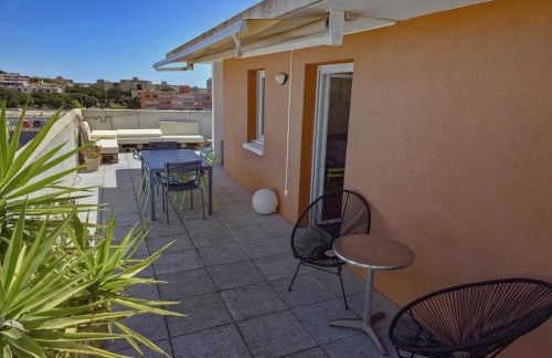 Rooftop du Lavandou - terrace and pool - Foto 39