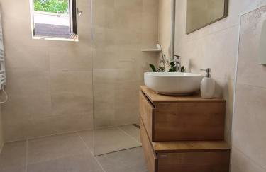 Stonehouse Ana with Jacuzzi Rovinj-Krmed - Foto 27