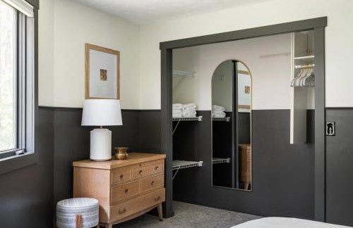 New Beautifully Updated Home with Gameroom! - Foto 79