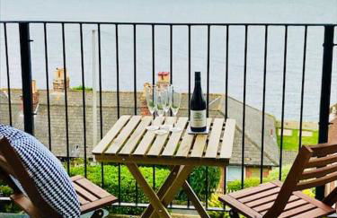 St Joseph’s Spacious Family Holiday Home Sea Views - Foto 7