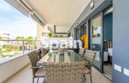 3 Bedrooms Apartment in flamenca Village with 3 Pools, sauna, gym and Jacuzzi - Photo 16