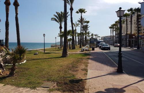 Apartamento bahia park 1a linea " Magic world " - Foto 29