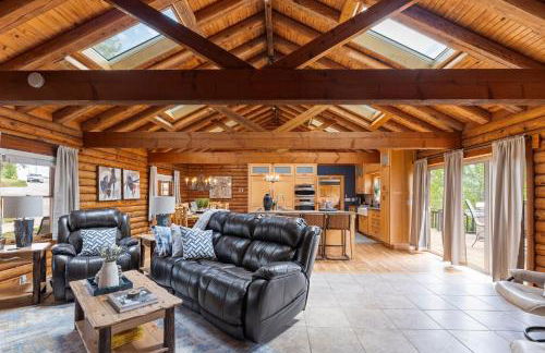 Sugar Rock Lodge Log Cabin on Tablerock Lake - Foto 10