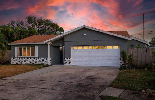 Family home w private pool & fire pit - Foto 74