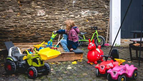 Hofgut Eveshausen Familienquartier Chalet 6-11 Gäste - Foto 3