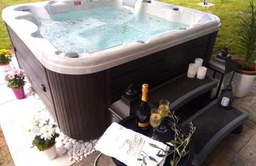 6 Bed Villa - Sleeps 15 - Pets - Pool - Jacuzzi - Foto 24