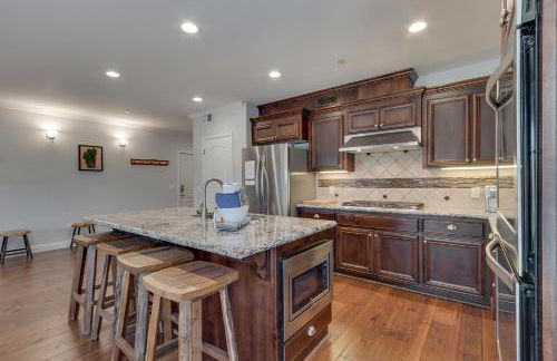 3987 - Upscale Townhouse Walk to Heavenly, Casino and Beach - Foto 9