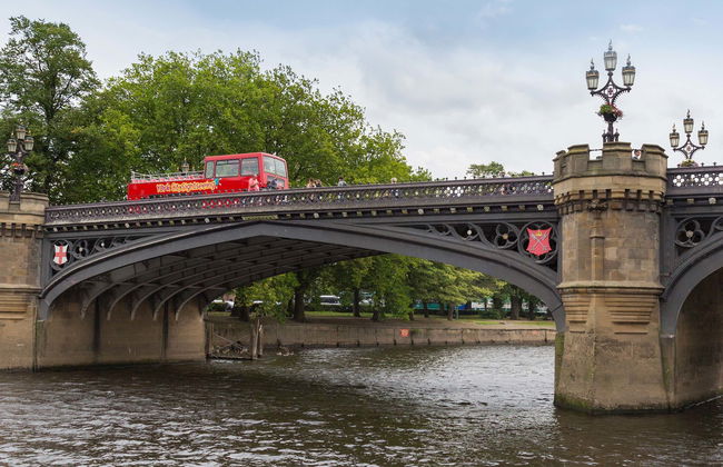 Bus touristique de York - Photo 1
