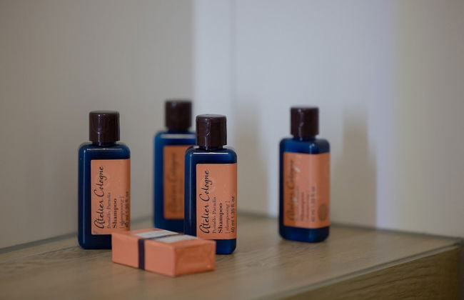 Little Laguna Apartments by Renters - Photo 19