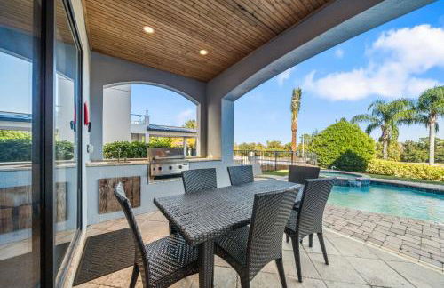 New Epic Escape Theater Pool & Golf Views - Foto 39