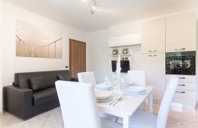 Suitelowcost - Limbiate Studio - Foto 1