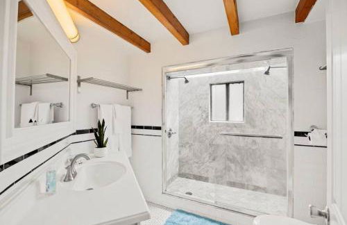 The Narrows A Summerland Beach Home - Foto 6