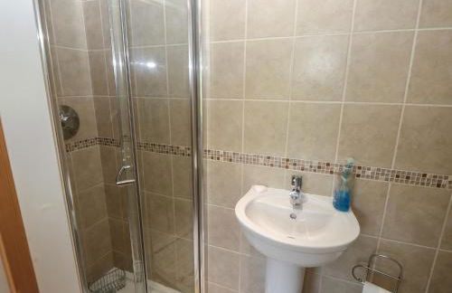 Guildford Farmhouse - Photo 38