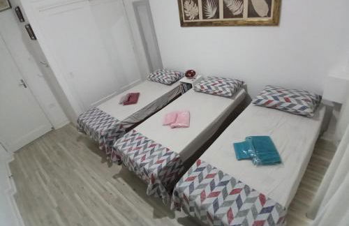 Ponta da Praia amplo 3dorm 3ban frente ao mar - Foto 28