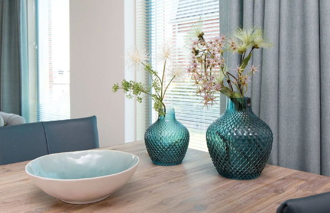 Modern Holiday Home With a Terrace by Water - Foto 10