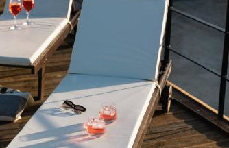 Ammira Mare Maisonette - Relax by the Pool Near Sea! - Photo 26