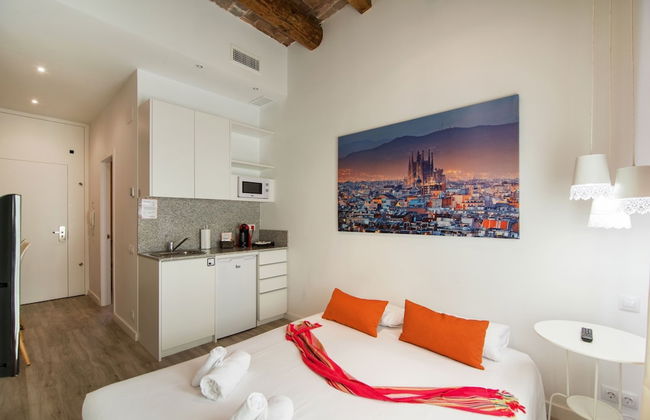 Happy People Sagrada Familia - Foto 28