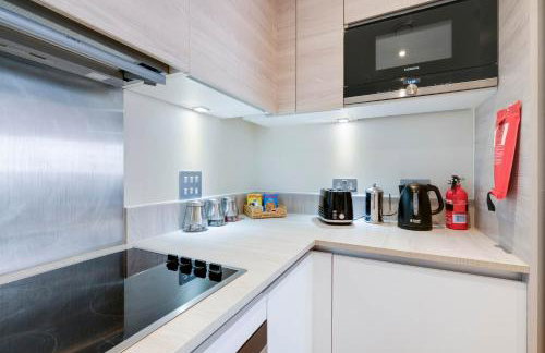 Alder House Serviced Apartment Maidenhead by 360stays - Foto 10