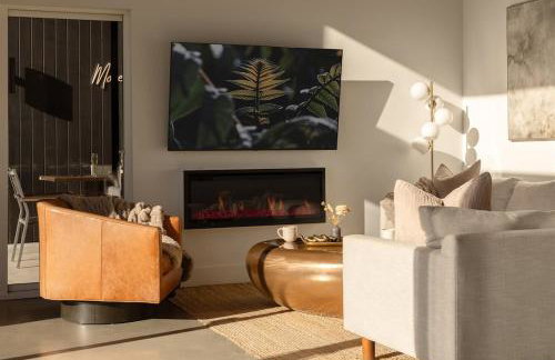 Glass House - Hot Tub - Voted AVL's #1 Luxe Stay - Foto 7