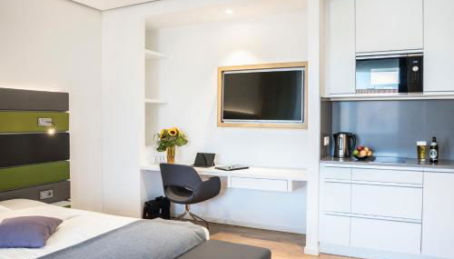 Seven Hotel + Boardinghouse - Foto 2