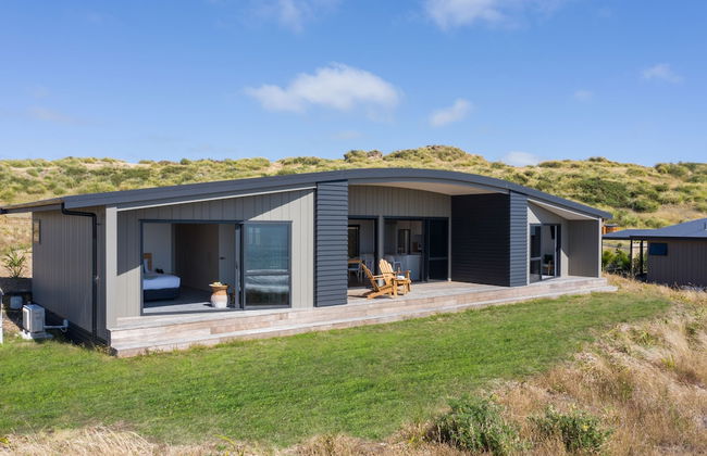 Castaways Resort - Photo 4