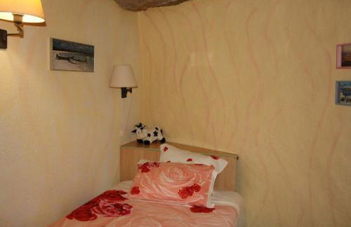 Cueva Sasha - Foto 10