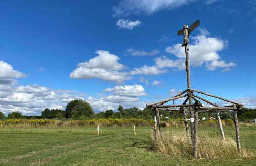 Stunning 5-Bed Cabin in Ashton Under Hill - Foto 13