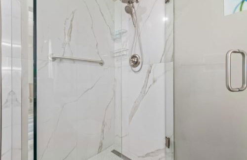 New 2 Bed 2 Bath On The Avenue - Foto 10