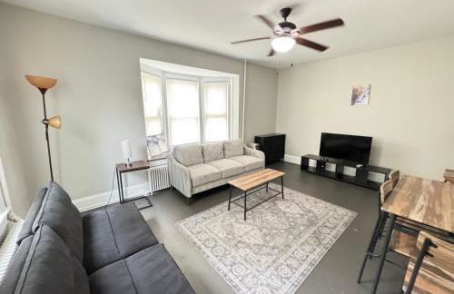 COZY Apartment in DC 2BR with Parking - Foto 7