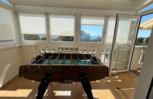 Beachfront, pool, air conditioning, 3 bedrooms, sea view - Photo 49