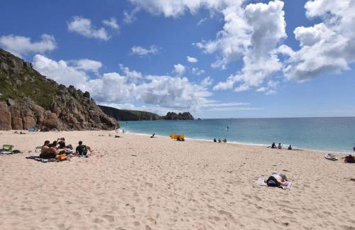 Family House - Breath Taking Views Over Mounts Bay - Photo 42