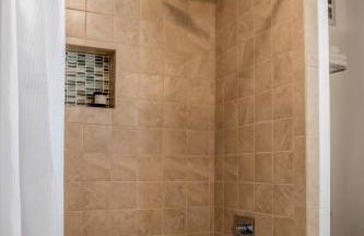 TreeTops Spacious Architectural Retreat - Foto 58