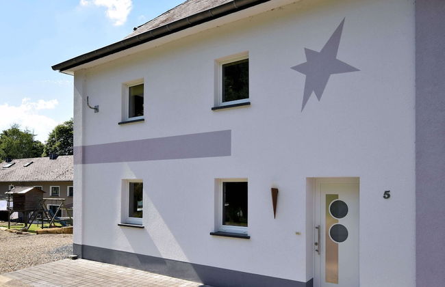 Holiday Home in Saint Vith With Terrace - Photo 32