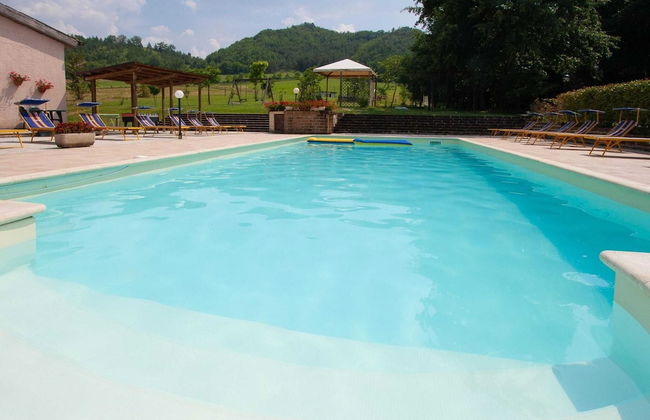Welcoming Holiday Home in Urbania With Pool - Foto 76