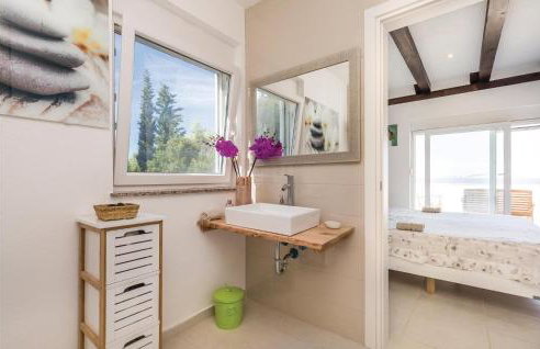 Cozy Apartment In Jablanac - Foto 31