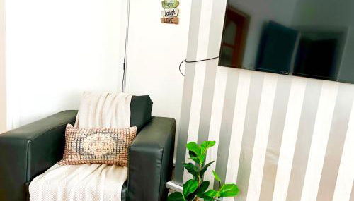 Cosy 3BDR In Levenshulme-Close To Manchester City Centre And Stockport Town- Free Parking- WiFi - Foto 2