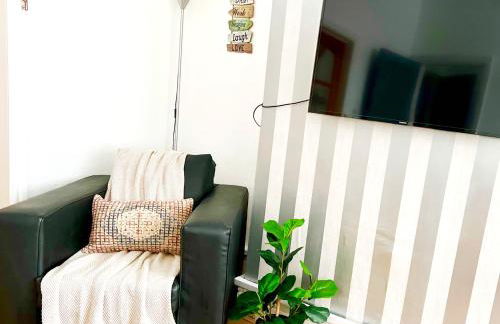 Cosy 3BDR In Levenshulme-Close To Manchester City Centre And Stockport Town- Free Parking- WiFi - Foto 2