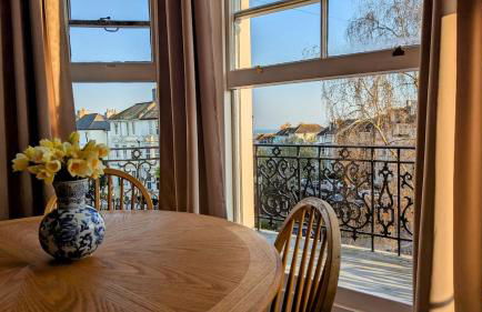 Period Suntrap Gem, Sea View 5 min to Sea and Station - Foto 19