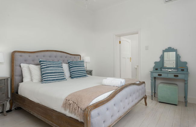 Clifton Steps 6 - Photo 8