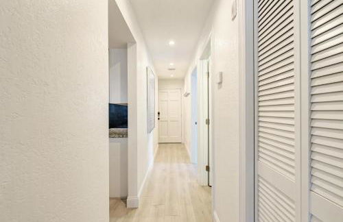 Absolute Anna Maria-Private Beach Access-Heated Pool-Water Views From Every Room - Foto 22