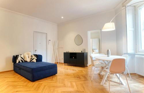 Cadorna Prestigious Apartment - Modern Architecture in front of the Station - Photo 4