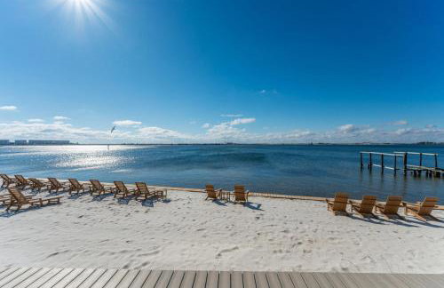 Luxury Waterfront A-Frame Cabin - Foto 33