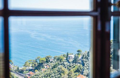 Villa with Pool - Unique Sea View - Free Parking - Foto 28