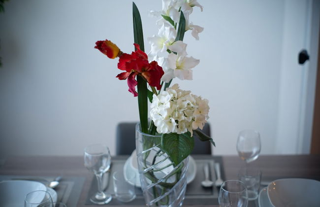 Stunning 2 Bedroom Apt! 3mins Walk From CDN Metro - Foto 30